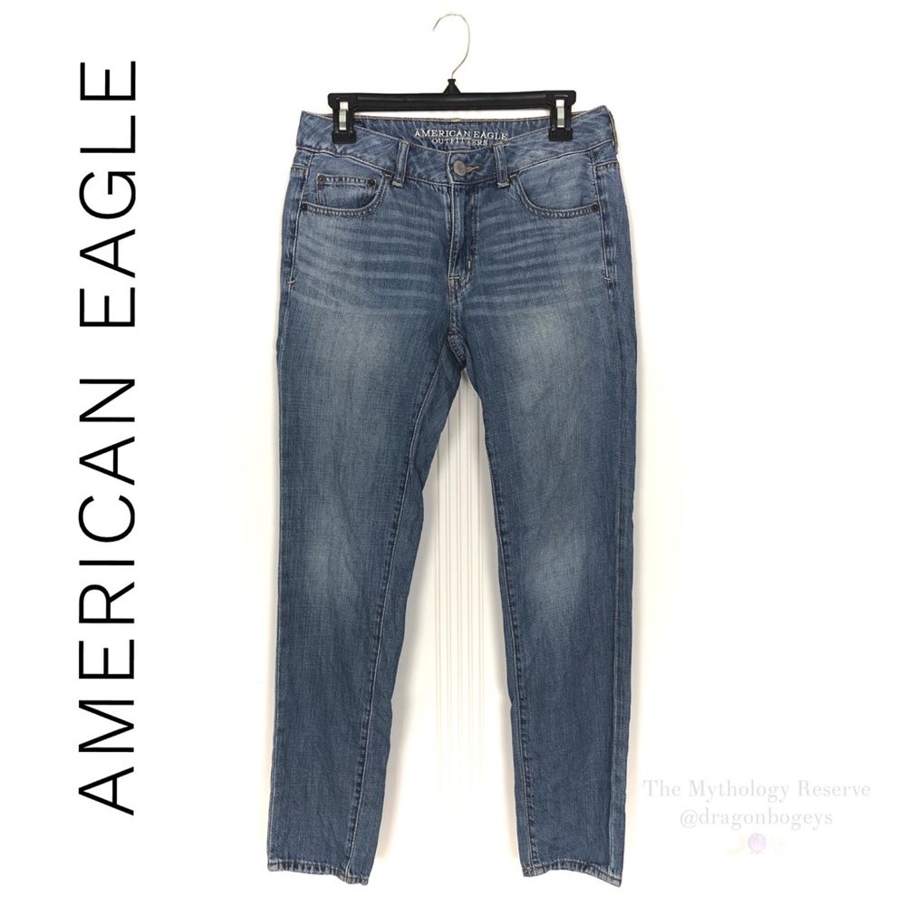 American Eagle Boy Fit Jeans